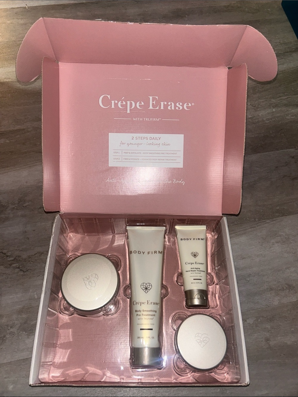 Crêpe Erase Body Firm Skincare Set - Pink